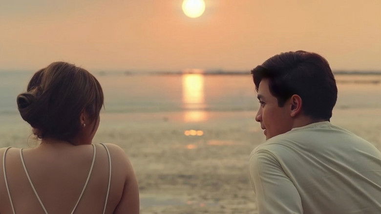 Backdrop image for movie Five Breakups and a Romance