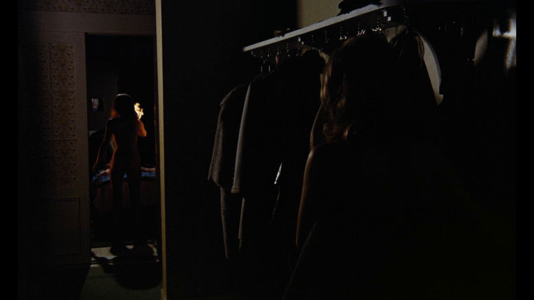 Backdrop image for movie Fear Has 1000 Eyes