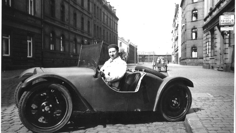 Backdrop image for movie Ganz: How I Lost My Beetle