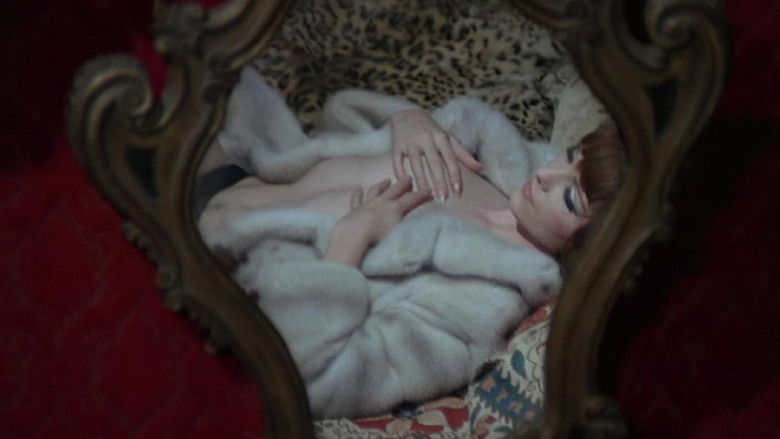 Backdrop image for movie Venus in Furs