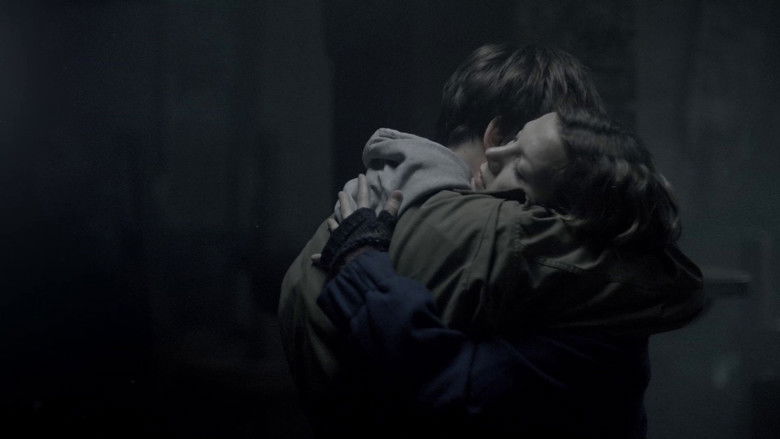 Backdrop image for movie Derailed