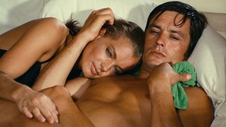 Backdrop image for movie The Swimming Pool