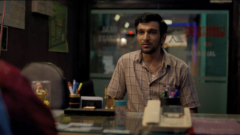 Backdrop image for movie Dedh Bigha Zameen