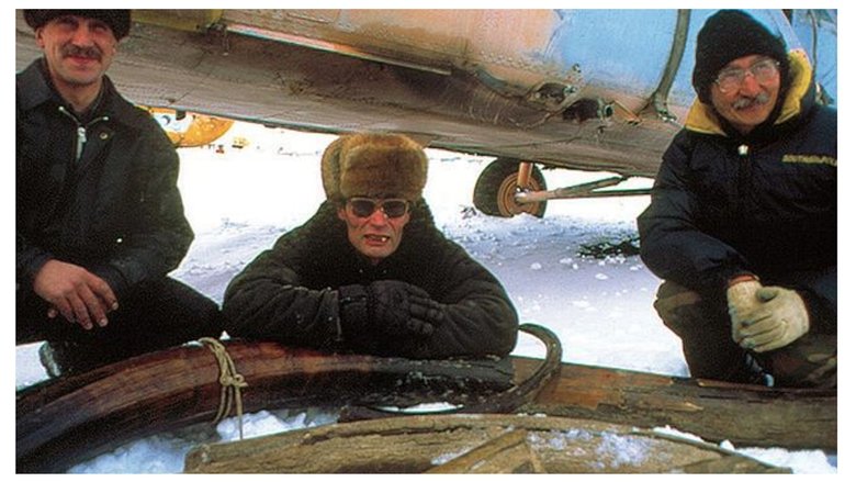 Backdrop image for movie Mammoth Hunter