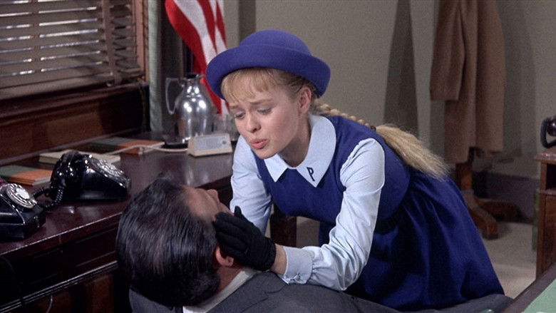 Backdrop image for movie 13 Frightened Girls