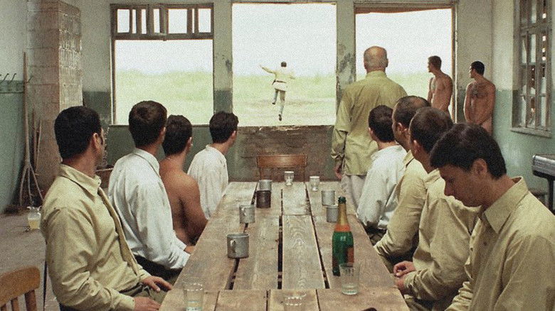 Backdrop image for movie Tertium Non Datur