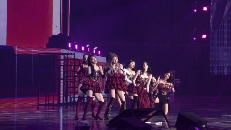 Backdrop image for movie Twice 4th World Tour Ⅲ in Seoul