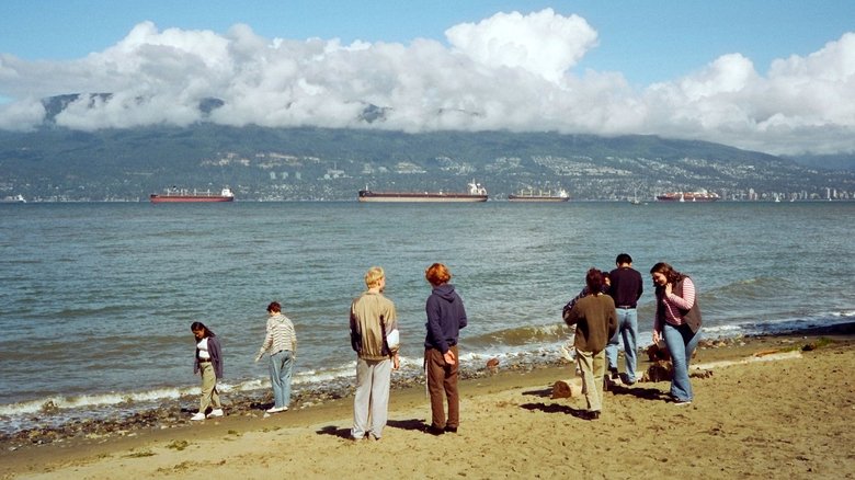 Backdrop image for movie back home
