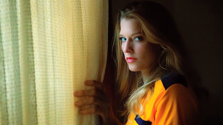 Backdrop image for movie Girl on the Third Floor