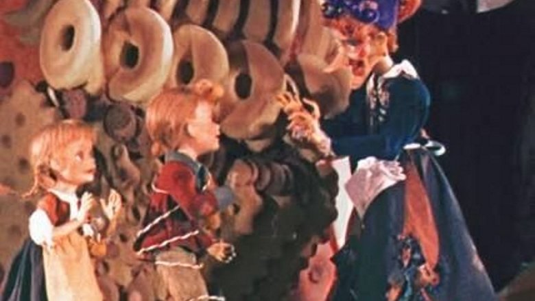 Backdrop image for movie Hansel and Gretel: An Opera Fantasy