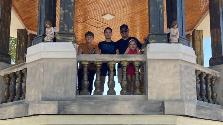 Backdrop image for movie Universal Distraction 2