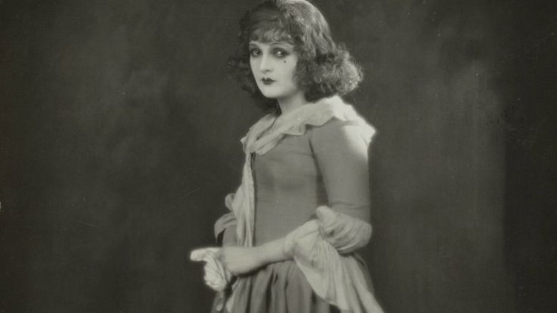 Backdrop image for movie Manon Lescaut