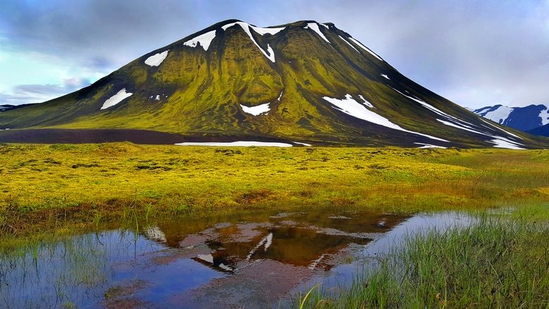Backdrop image for movie Magical Iceland: Living on the World's Largest Volcanic Island
