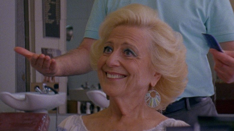 Backdrop image for movie Maison du Bonheur