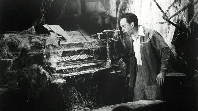Backdrop image for movie The Ghost & Mr. Chicken