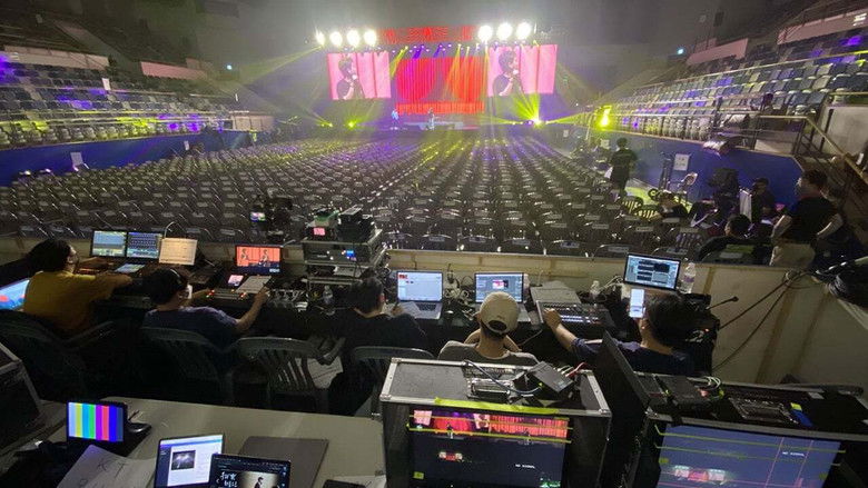 Backdrop image for movie Thank You, All: Kim Ho Joong's First Fan Meeting Movie