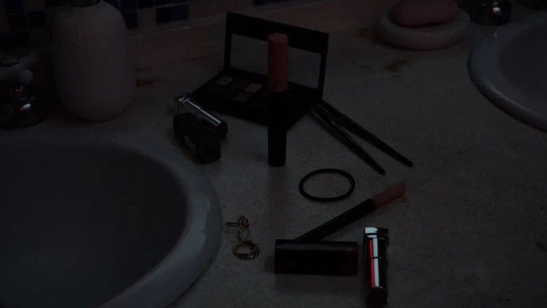 Backdrop image for movie Perla Perla