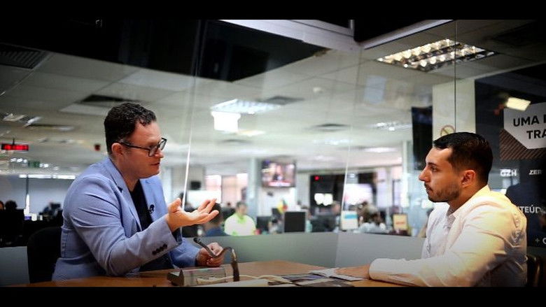 Backdrop image for movie Crônicas do Fogo Cruzado