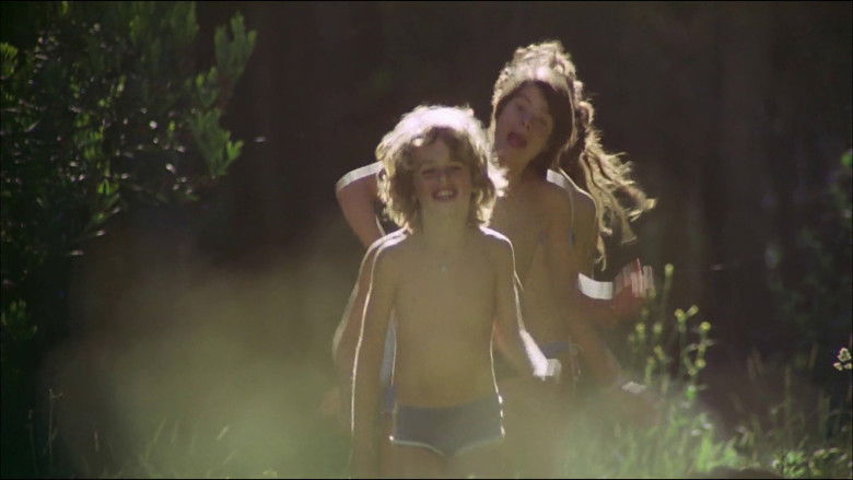 Backdrop image for movie Parchis Against the Invisible Inventor