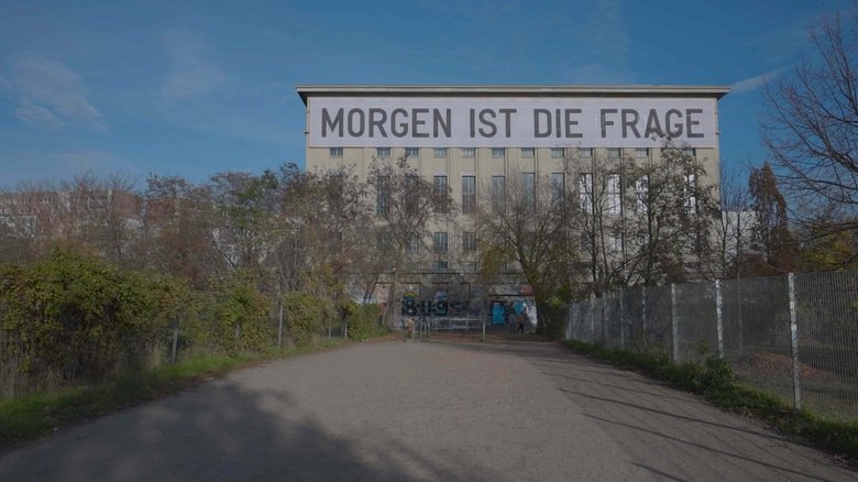 Backdrop image for movie Lights Out, Berlin!