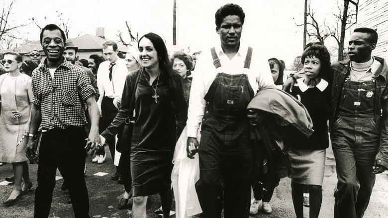 Backdrop image for movie Joan Baez: I Am a Noise