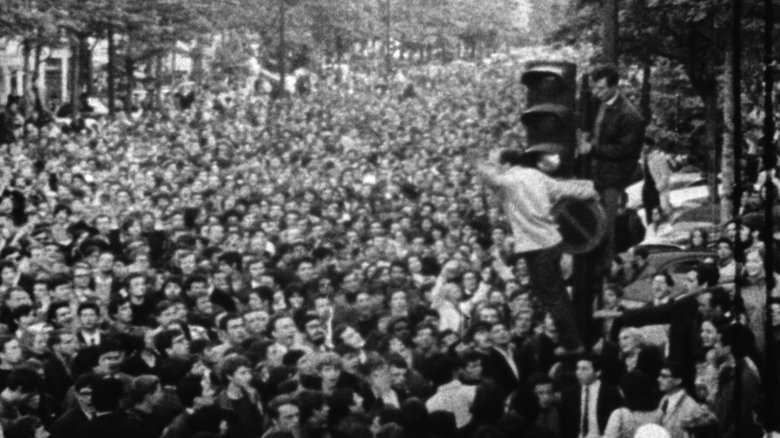 Backdrop image for movie Les Révoltés