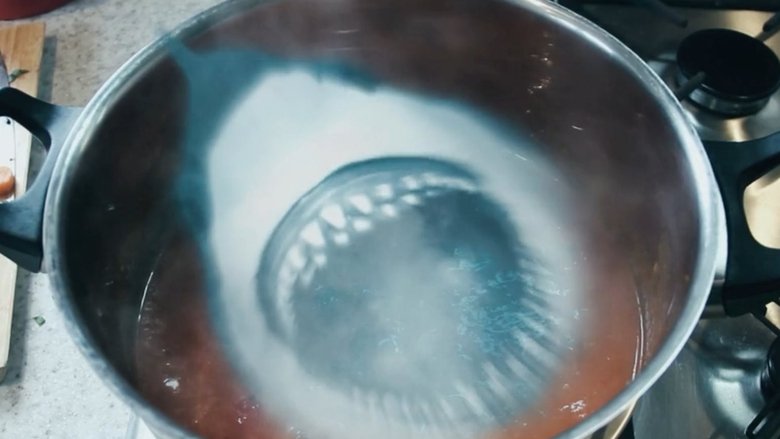 Backdrop image for movie Ghost Shark 2: Urban Jaws