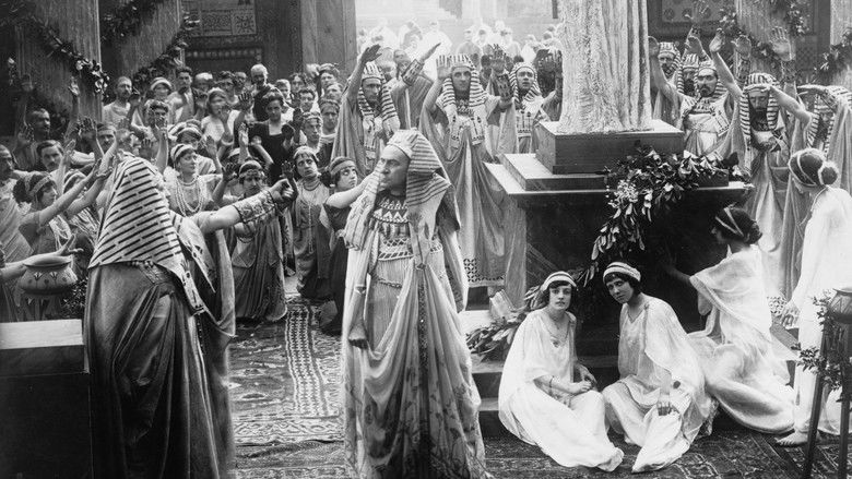 Backdrop image for movie The Last Days of Pompeii