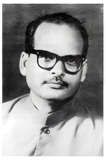 Phani Majumdar Phani Majumdar