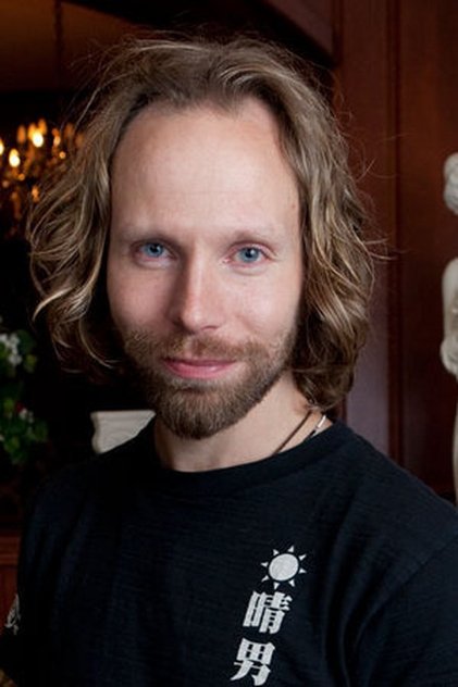 Tuomas Milonoff Tuomas Milonoff