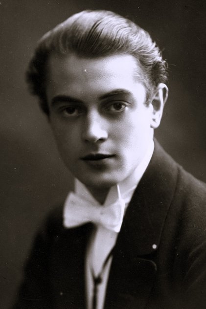 Einar Hanson Einar Hanson