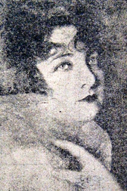 Renée Oro Renée Oro