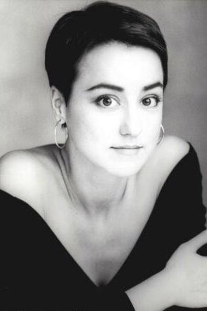 Yvonne Suhor Yvonne Suhor