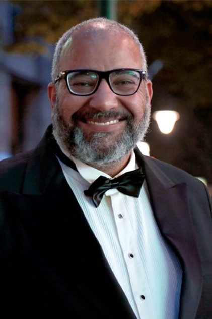 Bayoumi Fouad Bayoumi Fouad