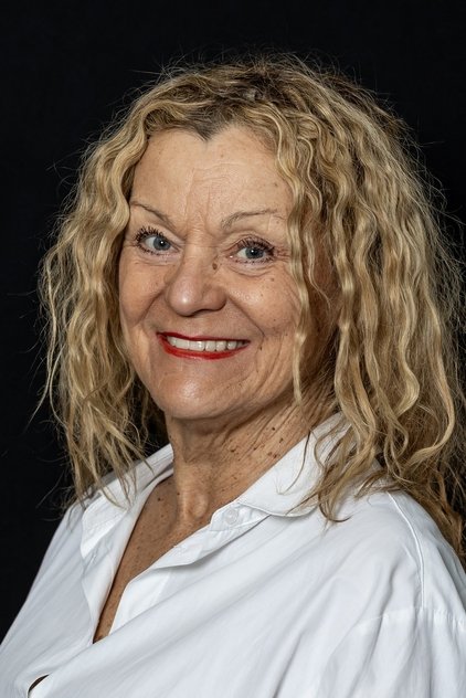 Anne Veesaar Anne Veesaar
