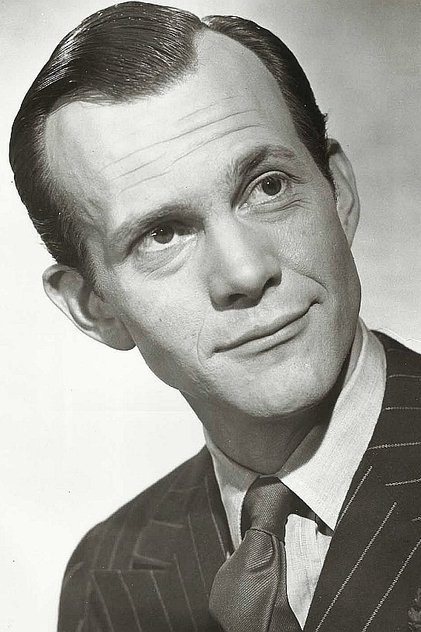 Daniel Massey Daniel Massey