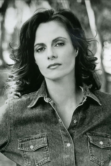 Lisa Blount Lisa Blount