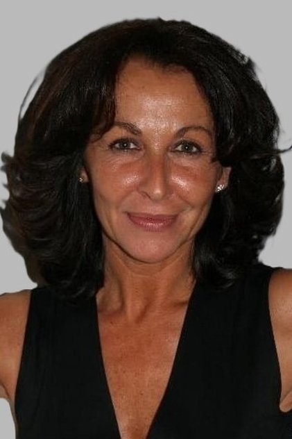 Adriana Vega Adriana Vega
