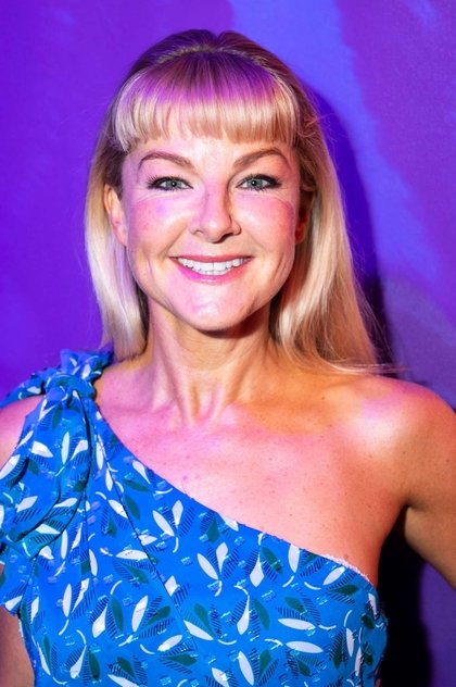 Sarah Hadland Sarah Hadland