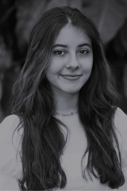 Isabela Hermida Isabela Hermida
