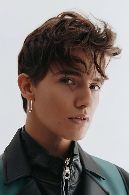 Noah Urrea Noah Urrea