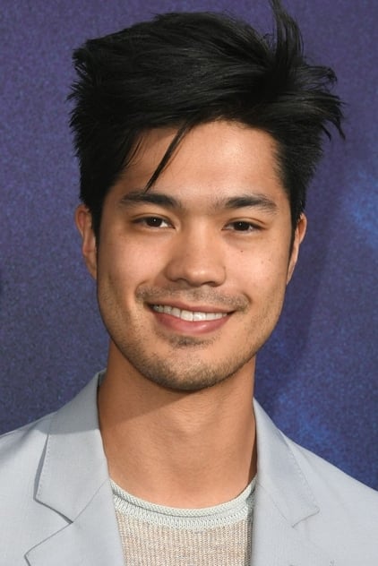 Ross Butler Profilbild