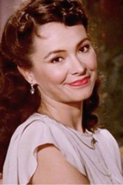 Elizabeth Aguilar Elizabeth Aguilar