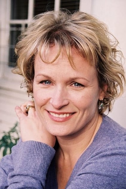 Elizabeth Dennehy Profilbild