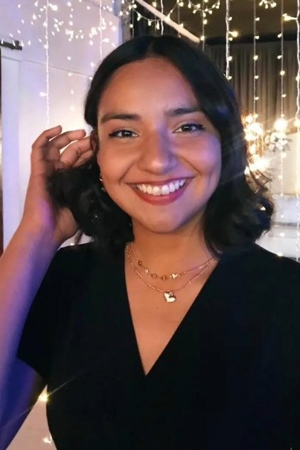 Abril Valenzuela
