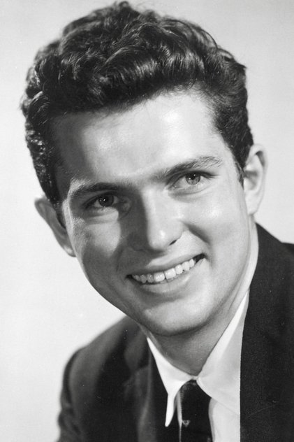 Geoffrey Horne Geoffrey Horne