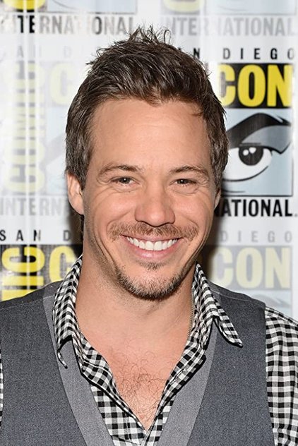 Michael Raymond-James Profilbild