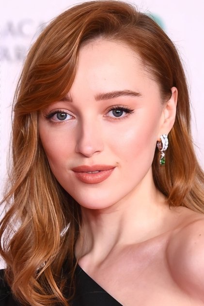 Phoebe Dynevor Phoebe Dynevor