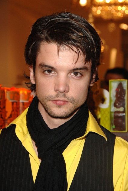 Andrew-Lee Potts Andrew-Lee Potts