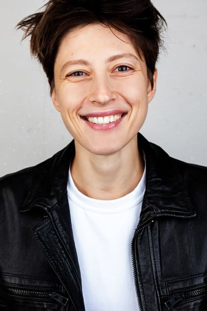 Julia Schunevitsch Profilbild